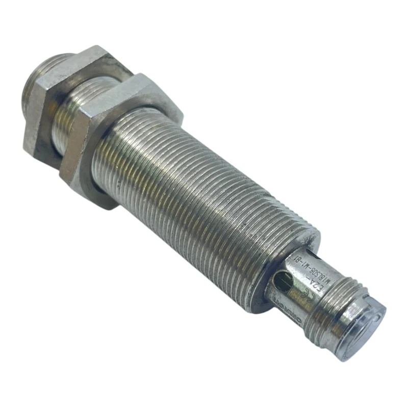 Omron Induktiver Sensor E2A-M18LS08-M1-B1 Näherungsschalter M18