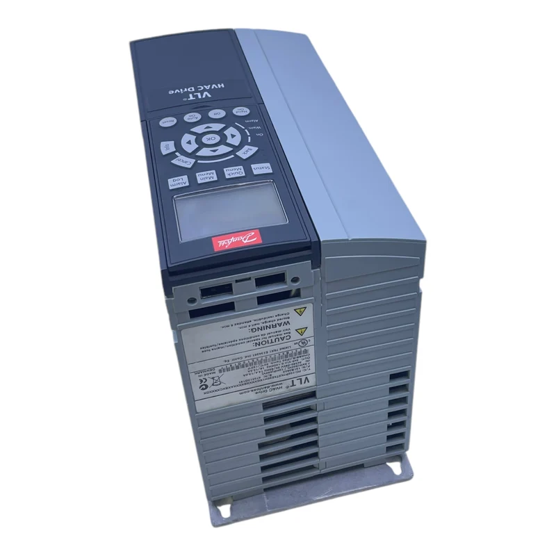 Danfoss 131B3603 Frequenzumrichter FC-102P7K5T4E20H1 7,5kW 131B3603 FC-102P7K5T4