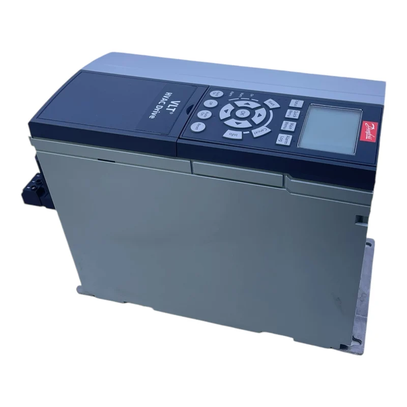 Danfoss 131B3603 Frequenzumrichter FC-102P7K5T4E20H1 7,5kW 131B3603 FC-102P7K5T4