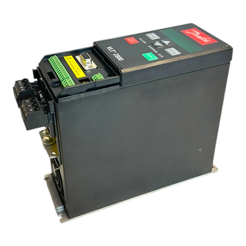 Danfoss VLT2803 195N0007 Frequenzumrichter VLT2803PS2B20STR1DBF10A00C0