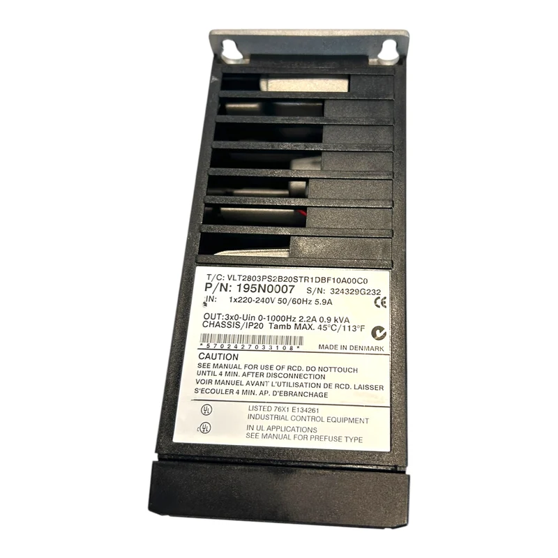 Danfoss VLT2803 195N0007 Frequenzumrichter VLT2803PS2B20STR1DBF10A00C0