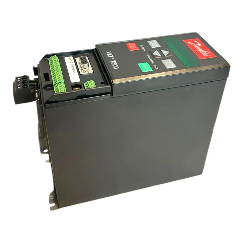 Danfoss VLT2807 195N0031 Frequenzumrichter VLT2807PS2B20STR1DBF10A00