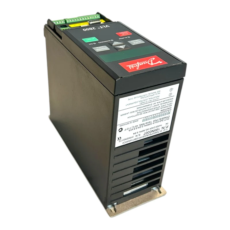 Danfoss VLT2803 195N0007 Frequenzumrichter VLT2803PS2B20STR1DBF10A00C0