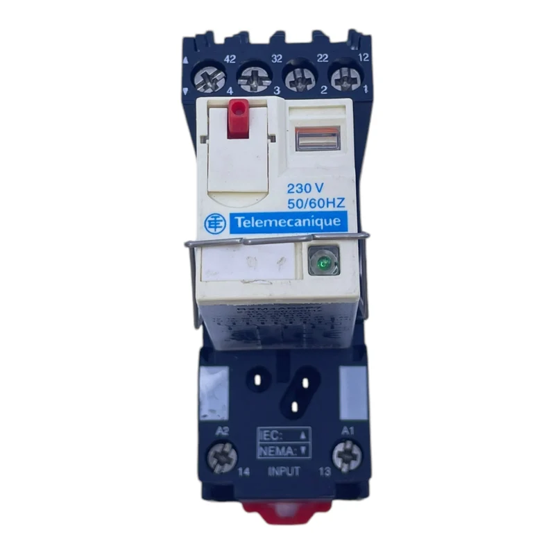 Telemecanique RXM4AB2P7 Steckrelais RXZE2S114M für industriellen Einsatz Relais