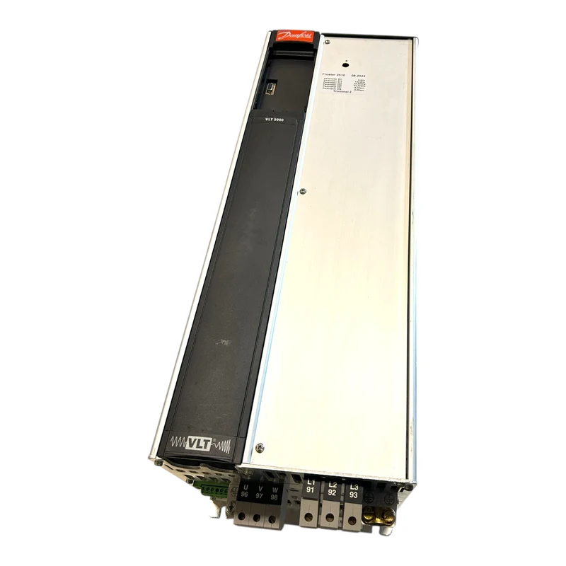 Danfoss 175Z4153 VLT5027PT5C20STR3DLFD00A00C0 Frequenzumrichter IndustrieEinsatz
