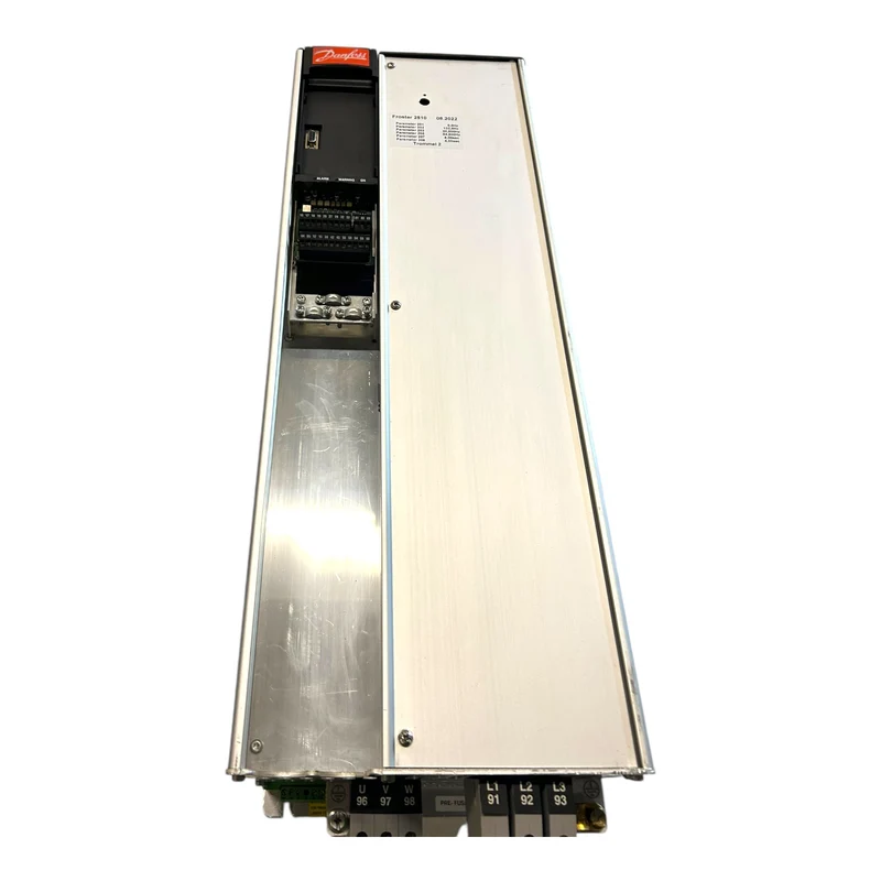 Danfoss 175Z4153 VLT5027PT5C20STR3DLFD00A00C0 Frequenzumrichter IndustrieEinsatz