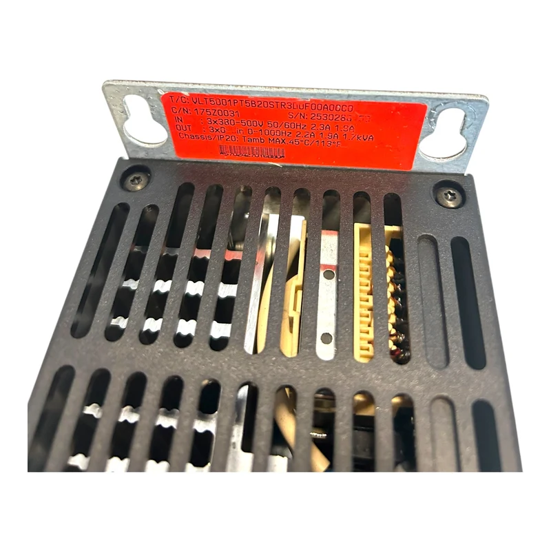 Danfoss 175Z0031 VLT5001PT5B20STR3D0F00A00C0 Frequenzumrichter Industrie Einsatz