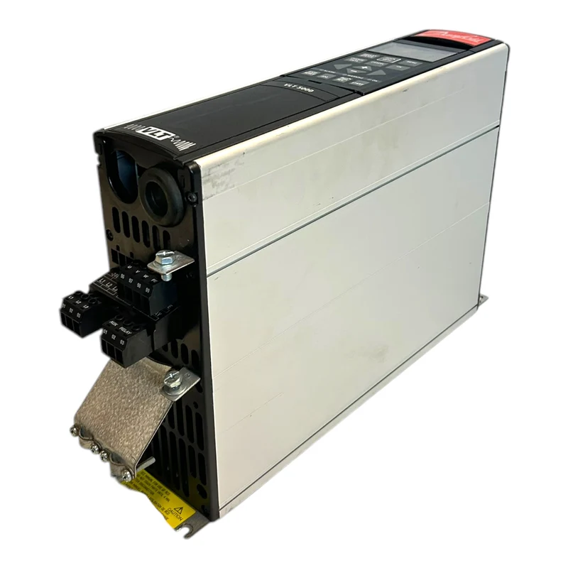Danfoss 175Z0031 VLT5001PT5B20STR3D0F00A00C0 Frequenzumrichter Industrie Einsatz