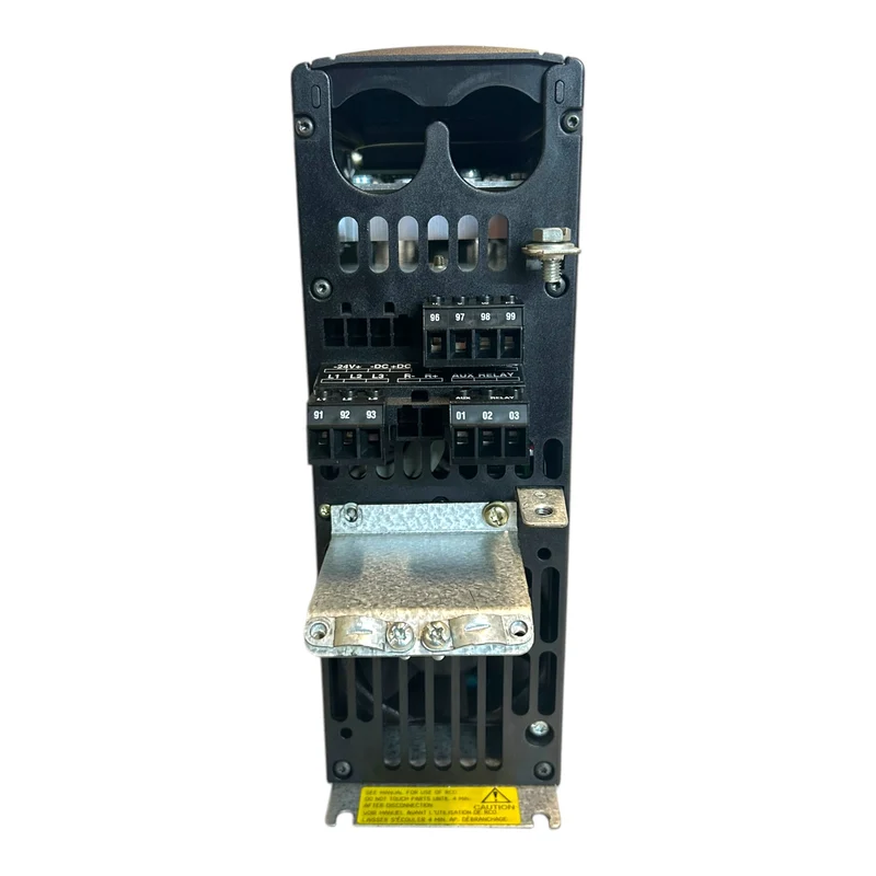 Danfoss 175Z0040 VLT5002PT5B20STR3DLF00A00 Frequenzumrichter Industrie Einsatz