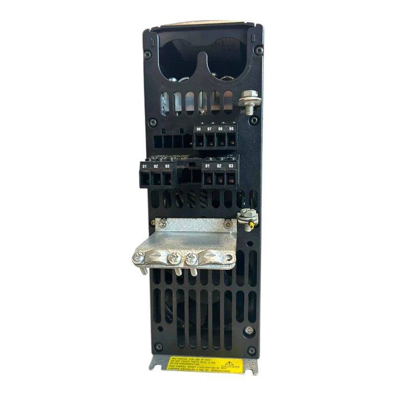 Danfoss VLT5002PT5B20STR3DLF00A00C0 175Z0040 Frequenzumrichter VLT500 Umrichter