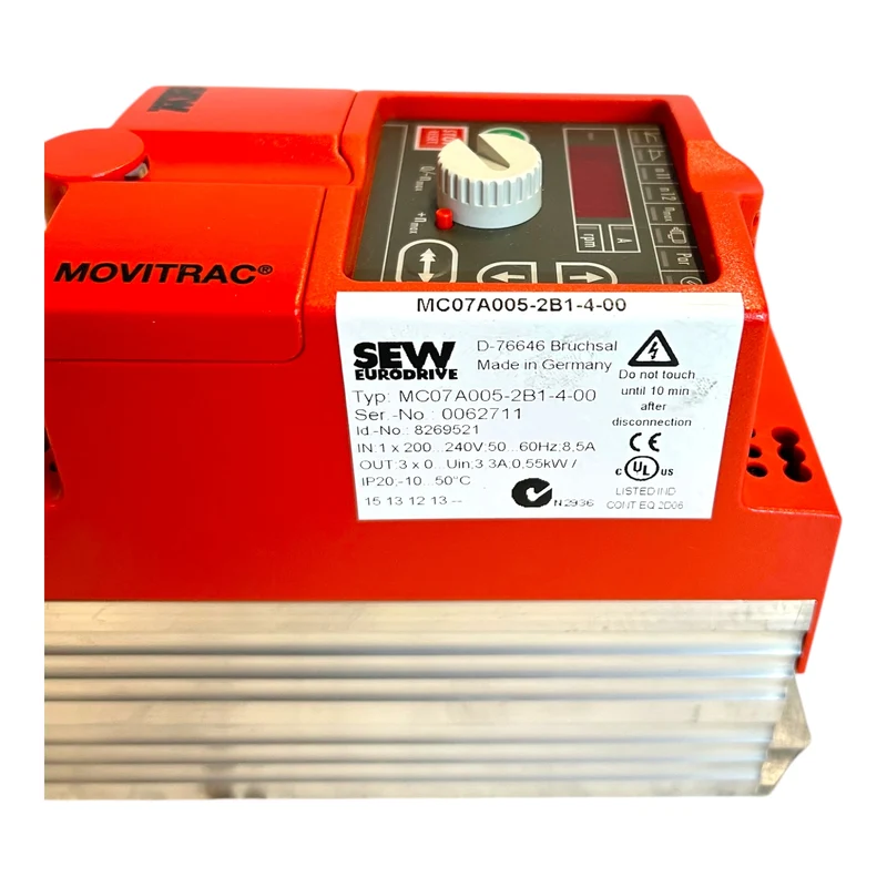 SEW MC07A005-2B1-4-00 Frequenzumrichter 0,55kW für industriellen Einsatz