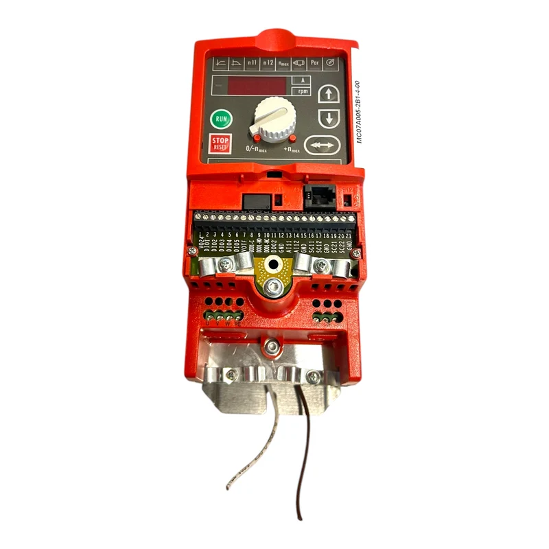 SEW MC07A005-2B1-4-00 Frequenzumrichter 0,55kW für industriellen Einsatz