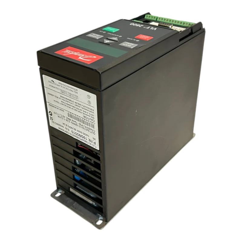 Danfoss VLT2805 195N0015 Frequenzumrichter VLT2805PS2B20STR1DBF00A00 Danfoss VLT