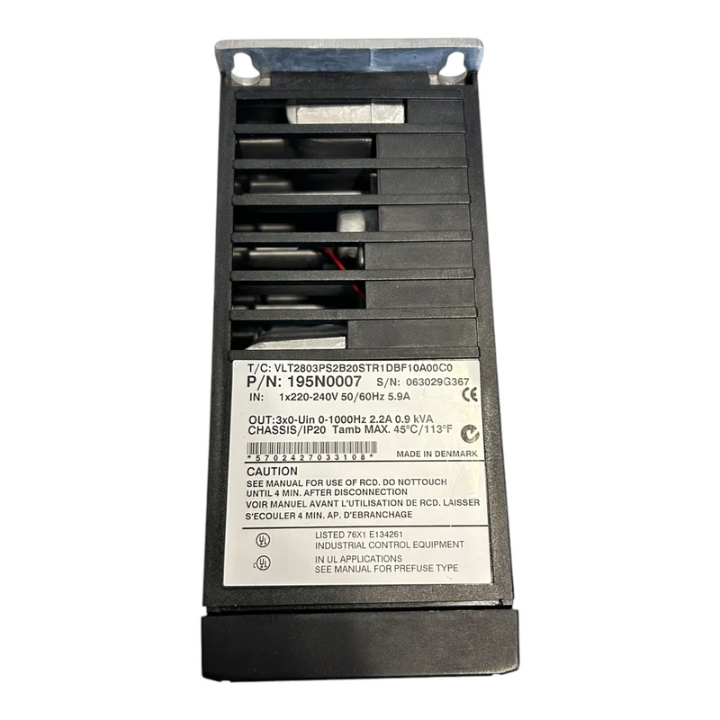 Danfoss VLT2803 195N0007 Frequenzumrichter VLT2803PS2B20STR1DBF10A00C0 Danfoss V