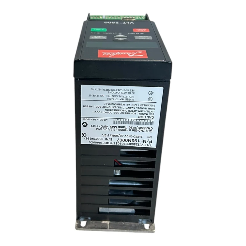 Danfoss VLT2803 195N0007 Frequenzumrichter VLT2803PS2B20STR1DBF10A00C0 Danfoss V