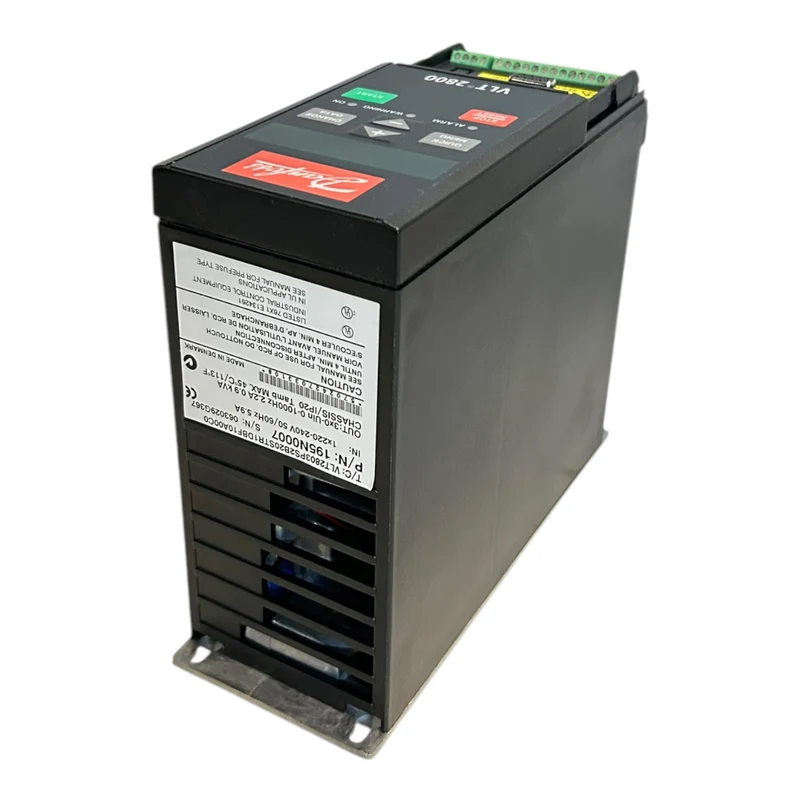Danfoss VLT2803 195N0007 Frequenzumrichter VLT2803PS2B20STR1DBF10A00C0 Danfoss V