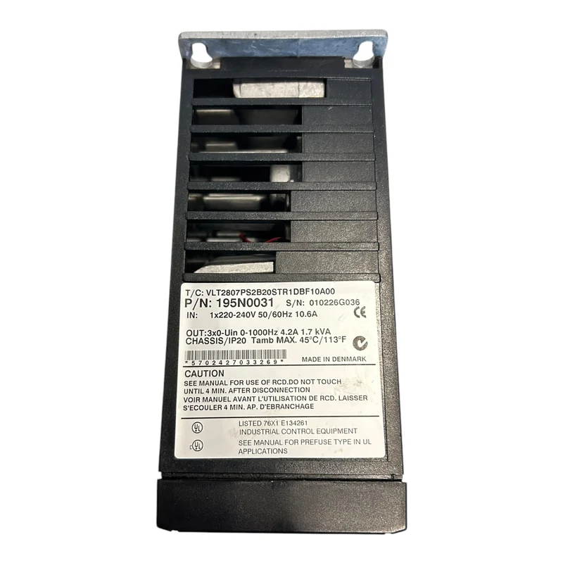 Danfoss VLT2807 195N0031 Frequenzumrichter VLT2807PS2B20STR1DBF10A00 Danfoss VLT