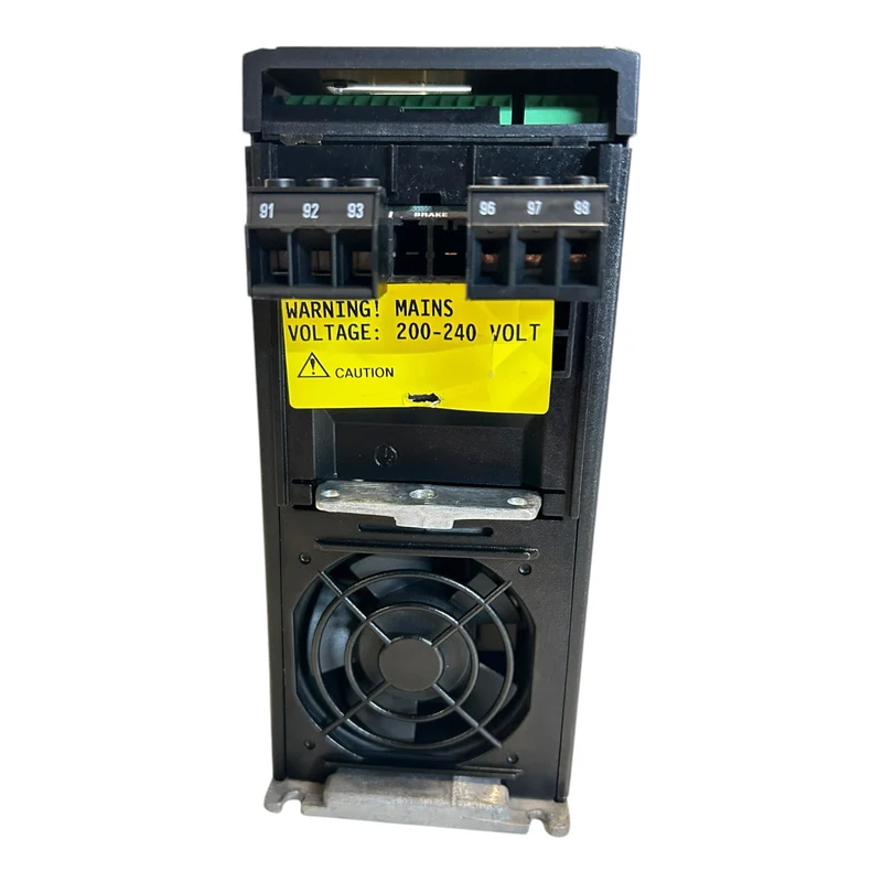 Danfoss VLT2807 195N0031 Frequenzumrichter VLT2807PS2B20STR1DBF10A00 Danfoss VLT