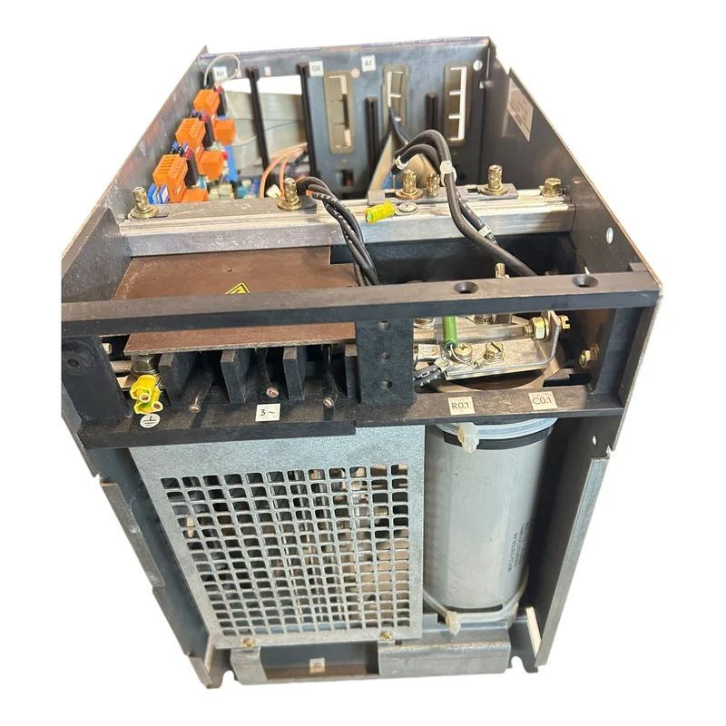 Siemens 6SC6101-2A-Z Simodrive Frequenzumrichter für industriellen Einsatz