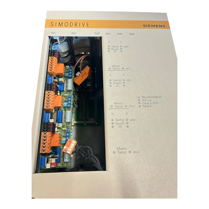 Siemens 6SC6101-2A-Z Simodrive Frequenzumrichter für industriellen Einsatz