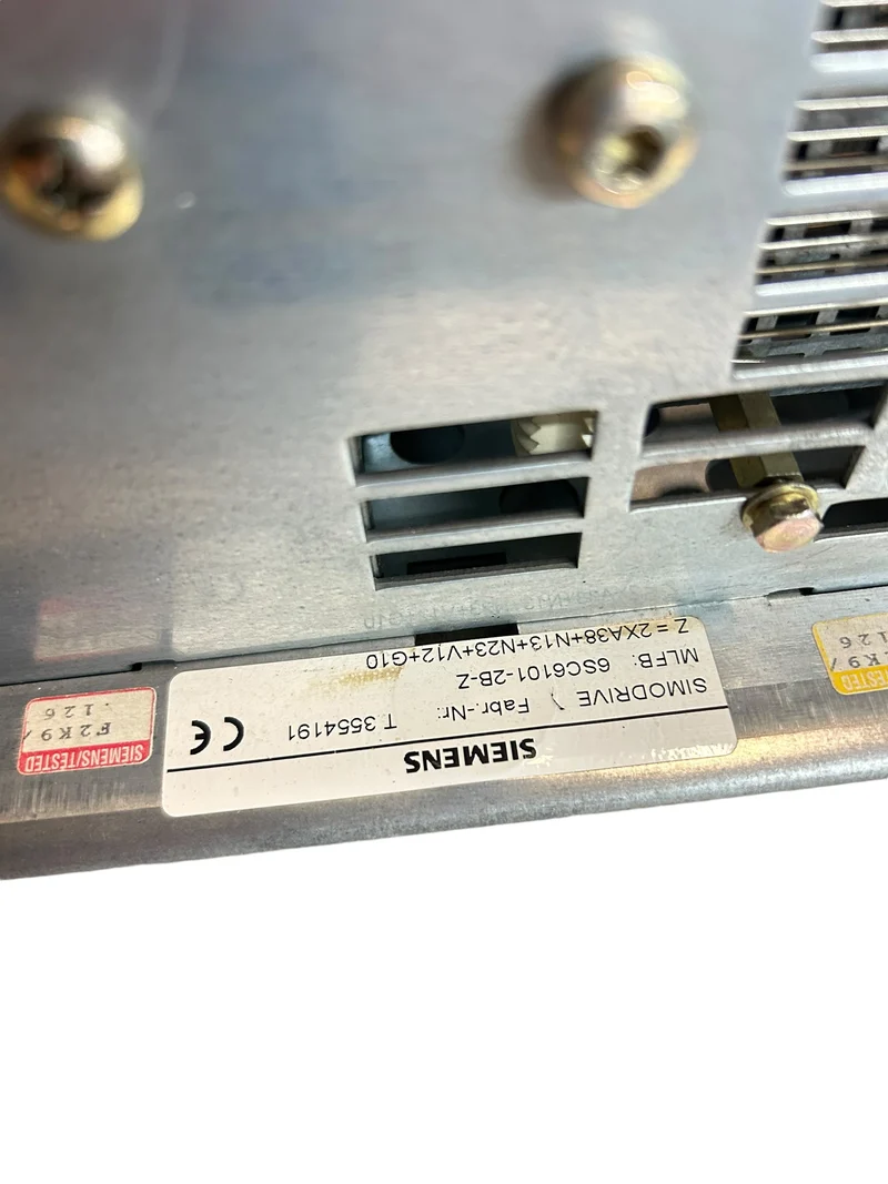 Siemens 6SC6101-2B-Z Simodrive Frequenzumrichter für industriellen Einsatz