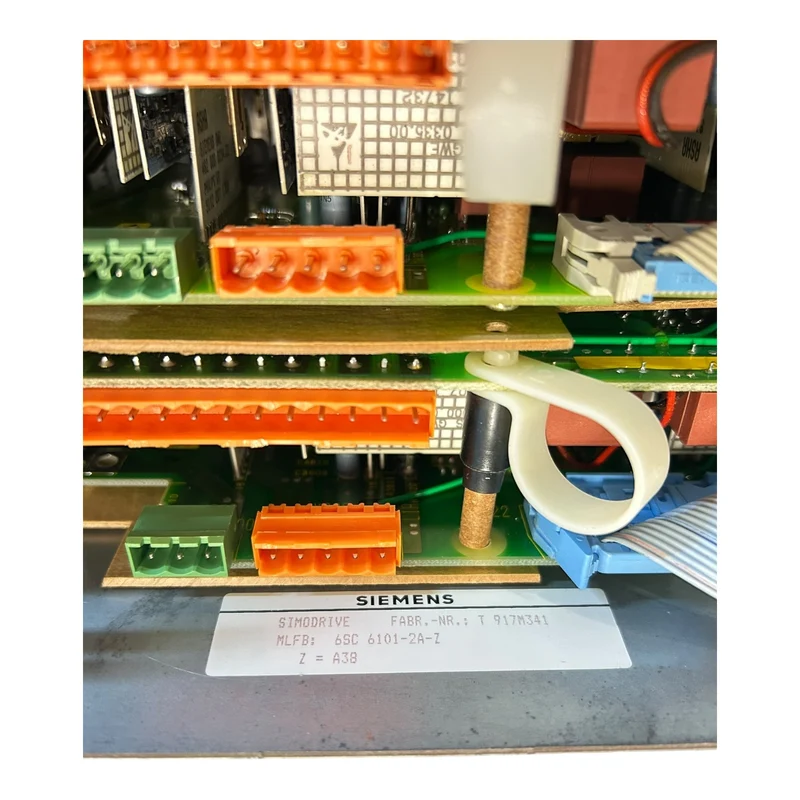 Siemens 6SC6101-2A-Z Simodrive Frequenzumrichter für industriellen Einsatz