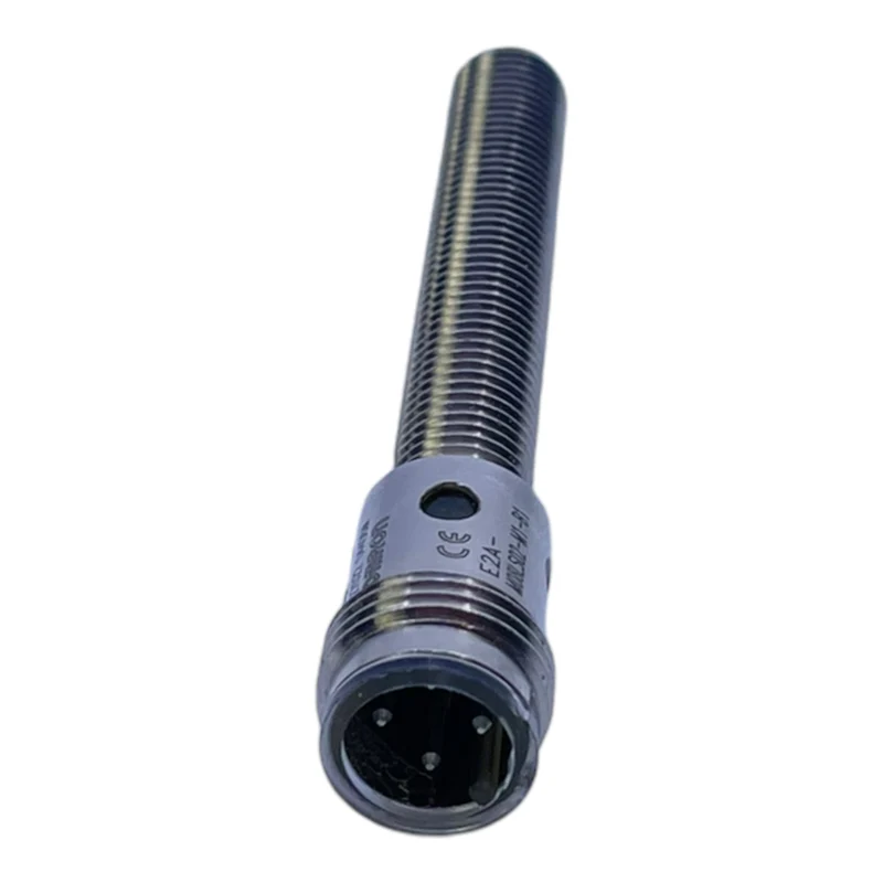 Omron E2A-M08LS02-M1-B1 Induktiver Näherungssensor für industriellen Einsatz E2A