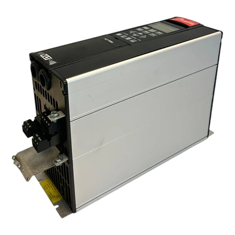 Danfoss 175Z0572 Frequenzumrichter VLT5011PT5B20STR1D0F10A00C0 Danfoss 175Z0572
