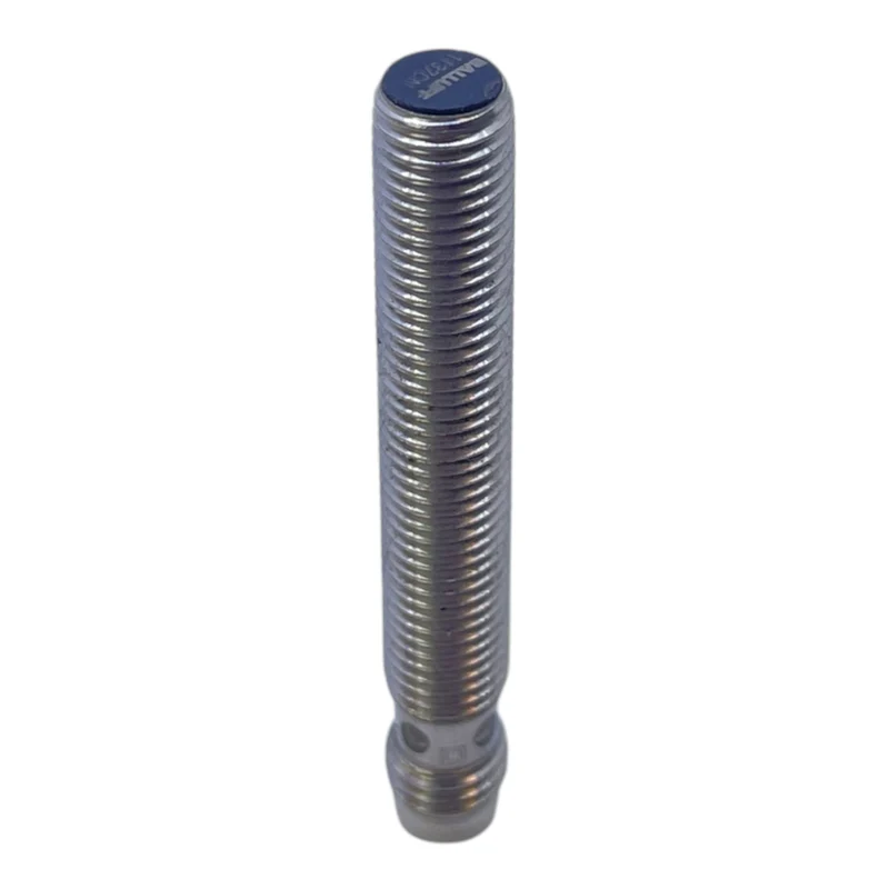 Balluff 1137CN Induktiver Sensor für industriellen Einsatz Balluff 1137CN Sensor