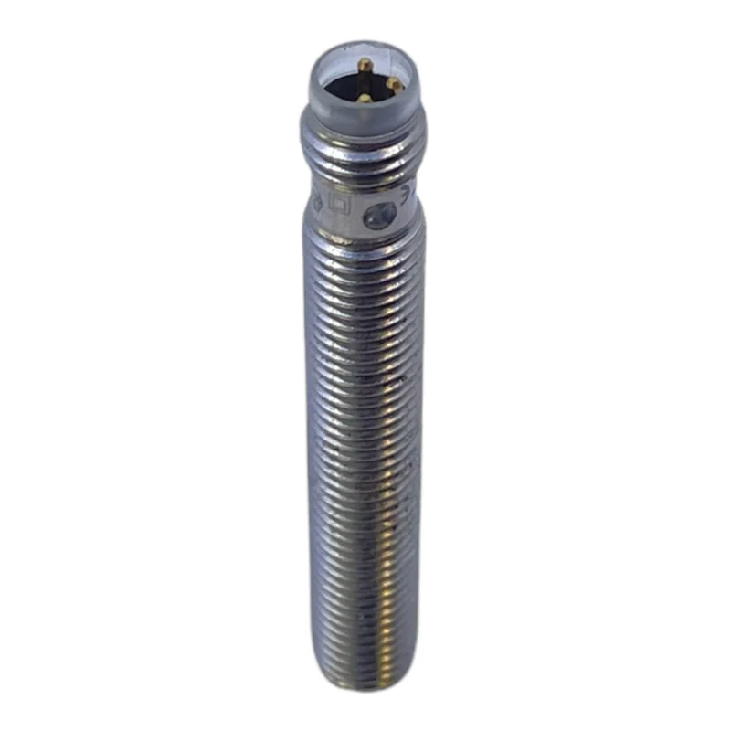 Balluff 1137CN Induktiver Sensor für industriellen Einsatz Balluff 1137CN Sensor