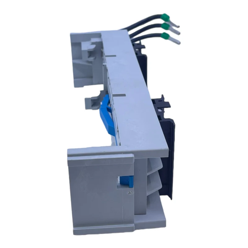 Wöhner 6032 Sammelschienen-Adapter 690 V 32 A für industriellen Einsatz
