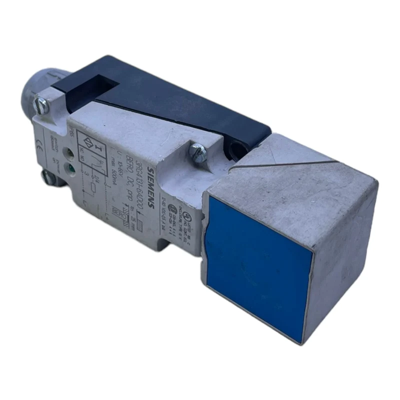 Siemens 3RG4131-6AD00 Näherungsschalter für industriellen Einsatz 3RG4131-6AD00