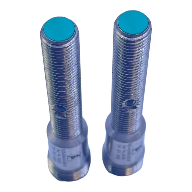 Pepperl+Fuchs NJ1,5-8GM40-E2-V1 Induktiver Sensor 016056 VE: 2stk/pcs Sensor
