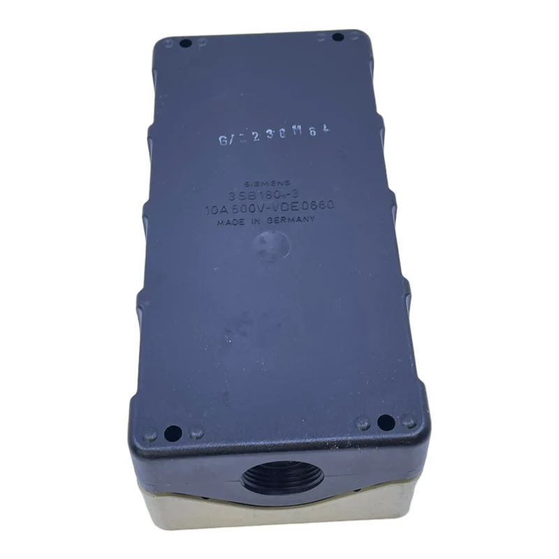 Siemens 3SB180 Schaltkasten für industriellen Einsatz Siemens 3SB180 Siemens