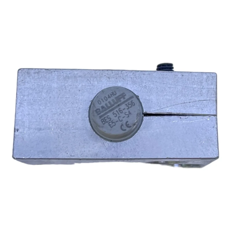 Balluff BES516-356-E5-C-S4 Induktiver Sensor für industriellen Einsatz Balluff