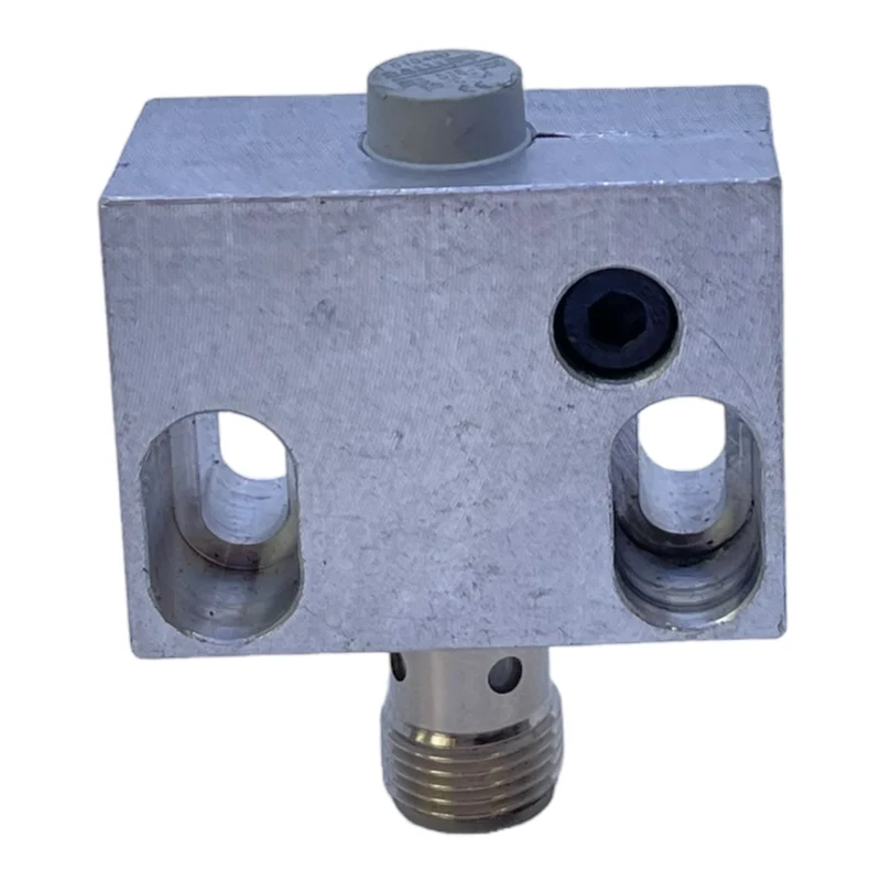 Balluff BES516-356-E5-C-S4 Induktiver Sensor für industriellen Einsatz Balluff