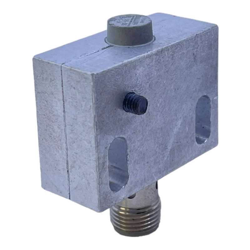 Balluff BES516-356-E5-C-S4 Induktiver Sensor für industriellen Einsatz Balluff