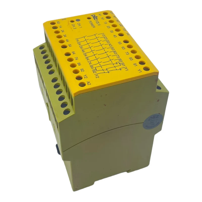 Pilz PZE 9 24VDC 8n/o 1n/c Sicherheitsrelais für industriellen Einsatz 774150