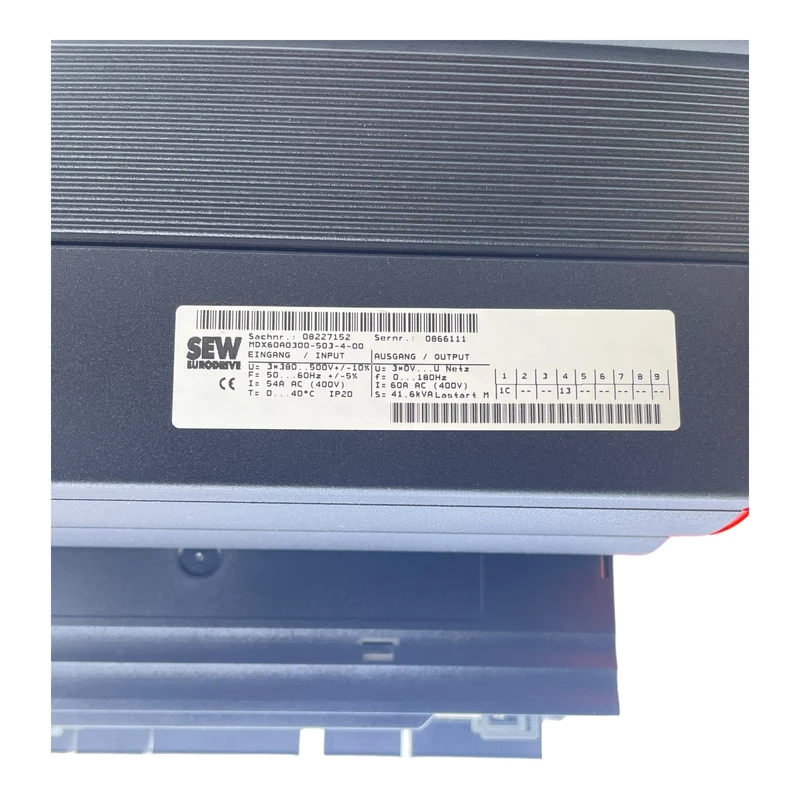 SEW MDX61B0300-503-4-0T Frequenzumrichter für industriellen Einsatz DFI21B DEH1