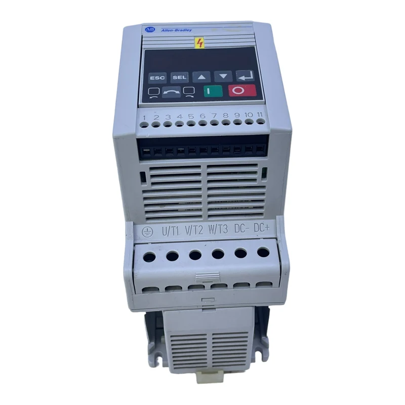 Allen Bradley 160-BA04NSF1P1 Geschwindigkeistregler für Industrie Einsatz 1,5kW
