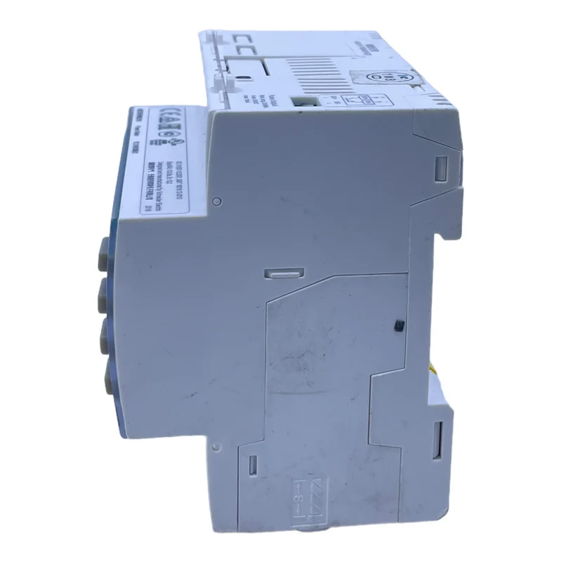 Schneider Electric PM3210 Universalmessgerät für industriellen Einsatz 6A