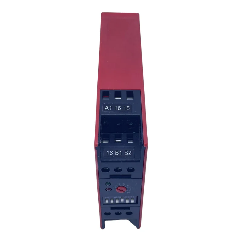 IPF ZM565453 Zeitrelais 24-240V AC/DC