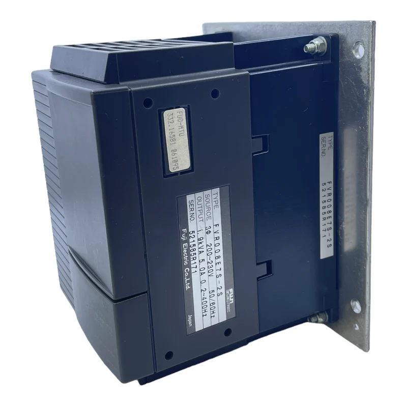 Fuji Electric FVR008E7S-2S Frequenzumrichter für industriellen Einsatz 200-230V