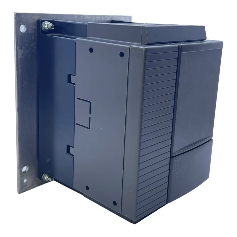 Fuji Electric FVR008E7S-2S Frequenzumrichter für industriellen Einsatz 200-230V