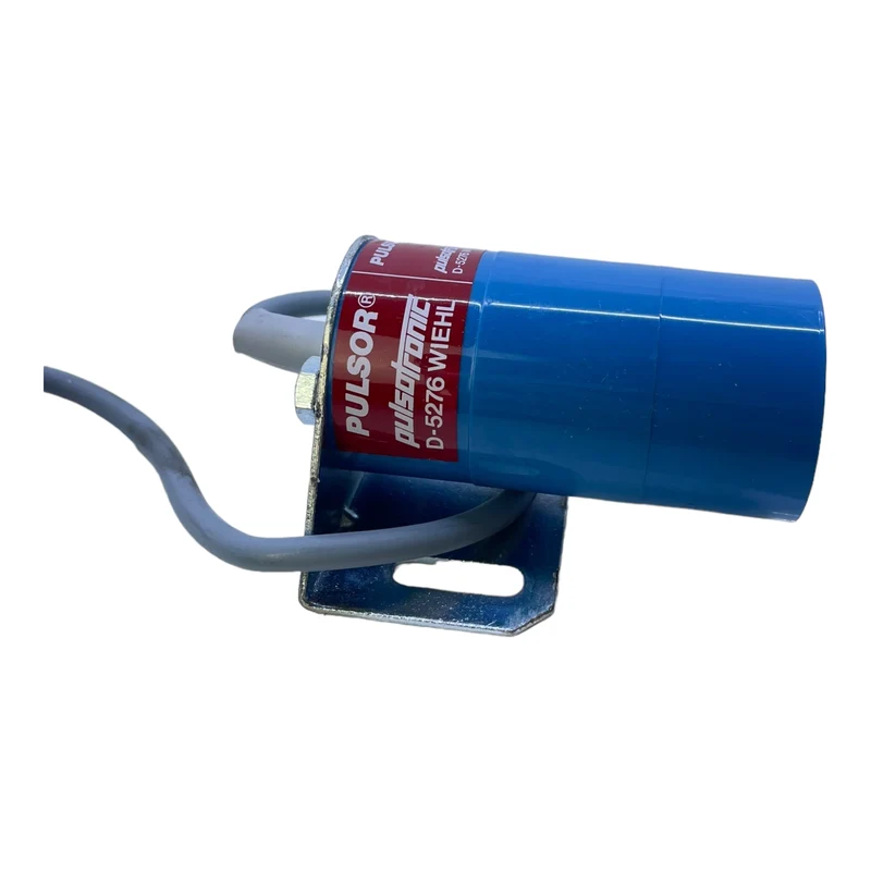 PulsoTronic 9916-0800 Induktiver Sensor für Industriellen Einsatz 20-250V