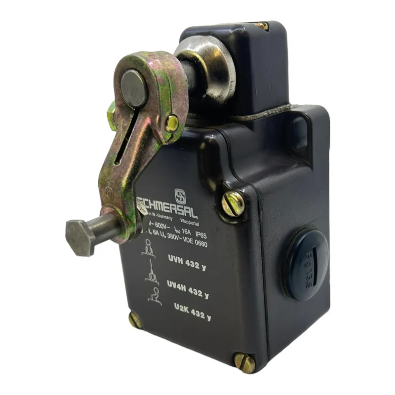 Schmersal UVH432y Endschalter 380V 16A für industriellen Einsatz UVH432y 380V