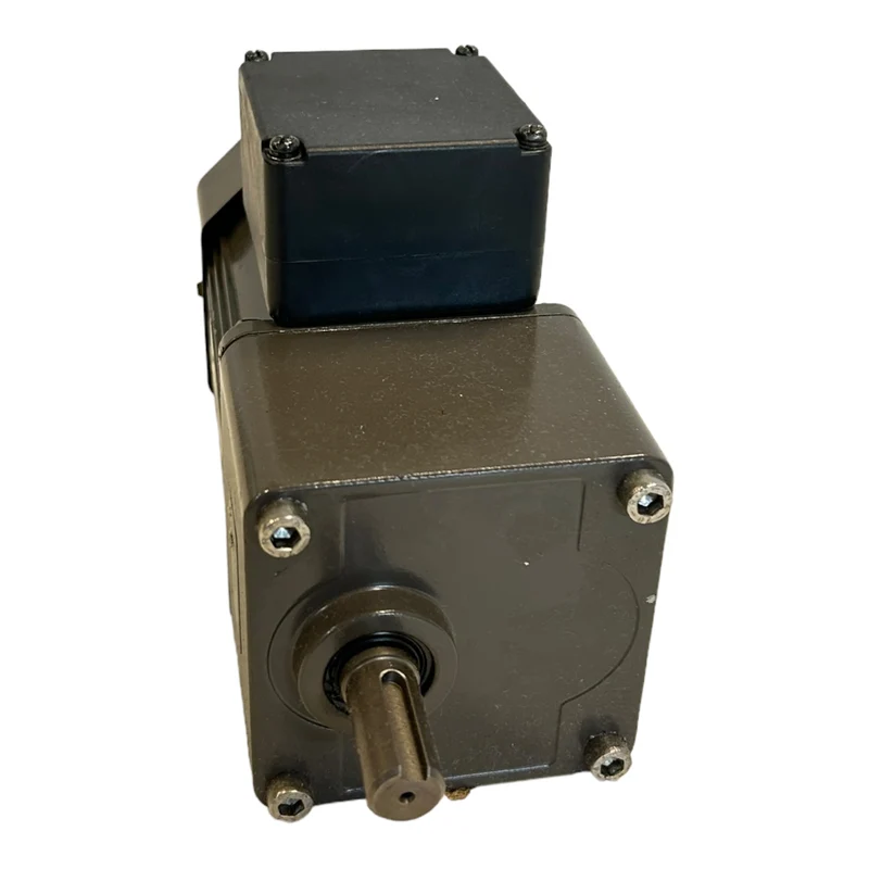 Panasonic M9RZ90GK4GE Getriebemotor für industriellen Einsatz 220V Einphasig