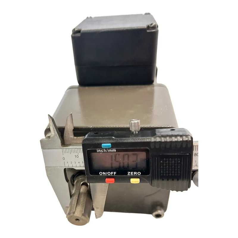 Panasonic M9RZ90GK4GE Getriebemotor für industriellen Einsatz 220V Einphasig