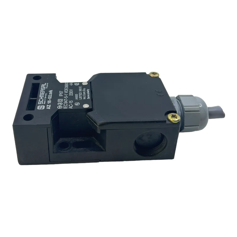 Schmersal AZ16-02zvk Sicherheitsschalter für industriellen Einsatz 230V AC 4A