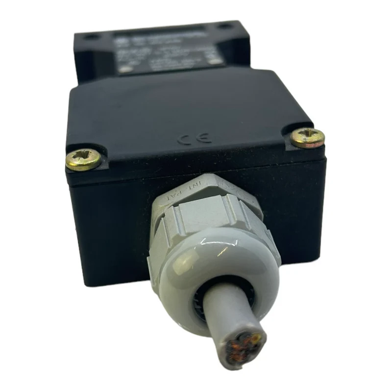 Schmersal AZ16-02zvk Sicherheitsschalter für industriellen Einsatz 230V AC 4A